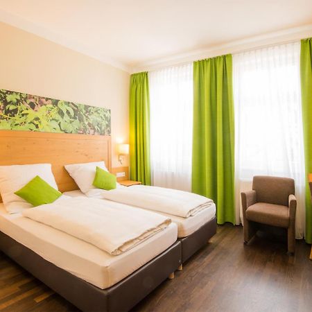 Hotel Brauereigasthof Amberger Kosching Esterno foto