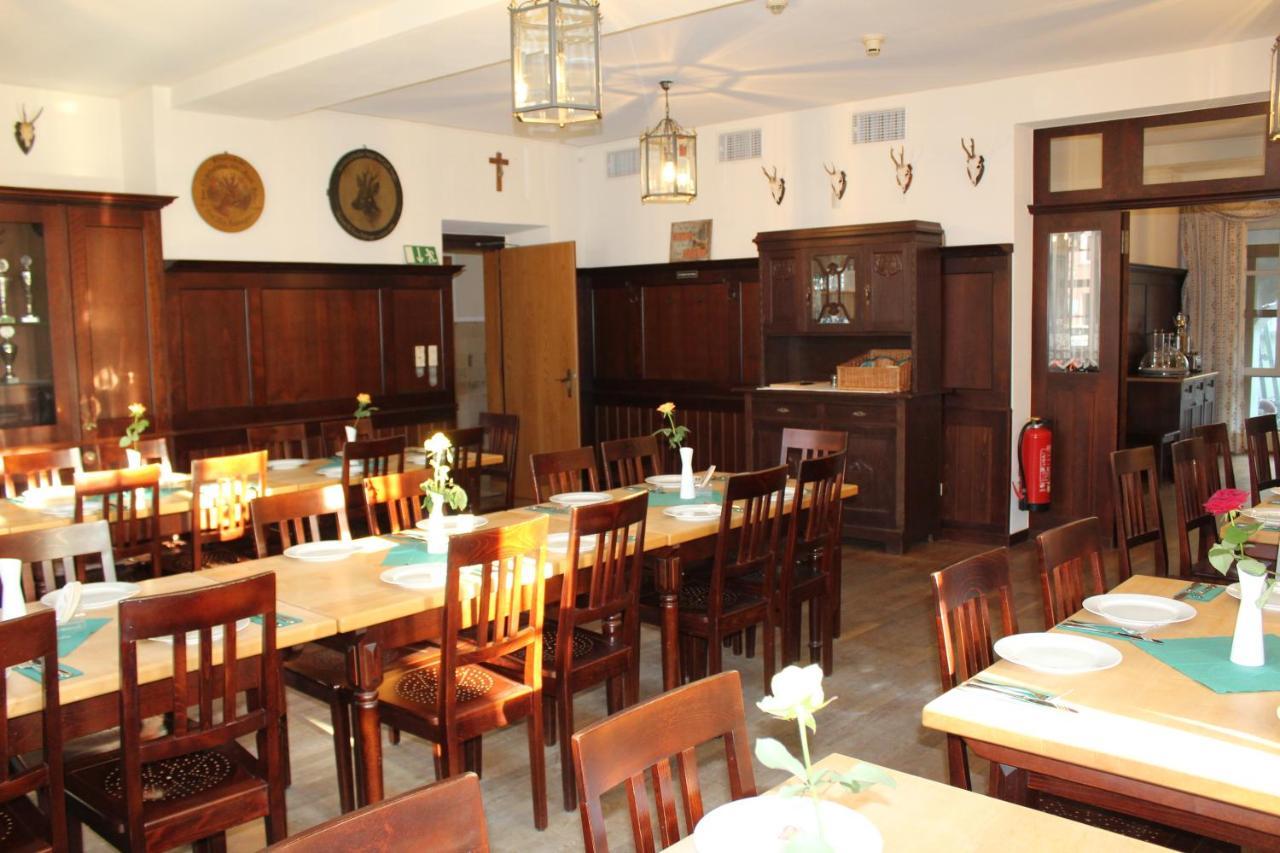 Hotel Brauereigasthof Amberger Kosching Esterno foto