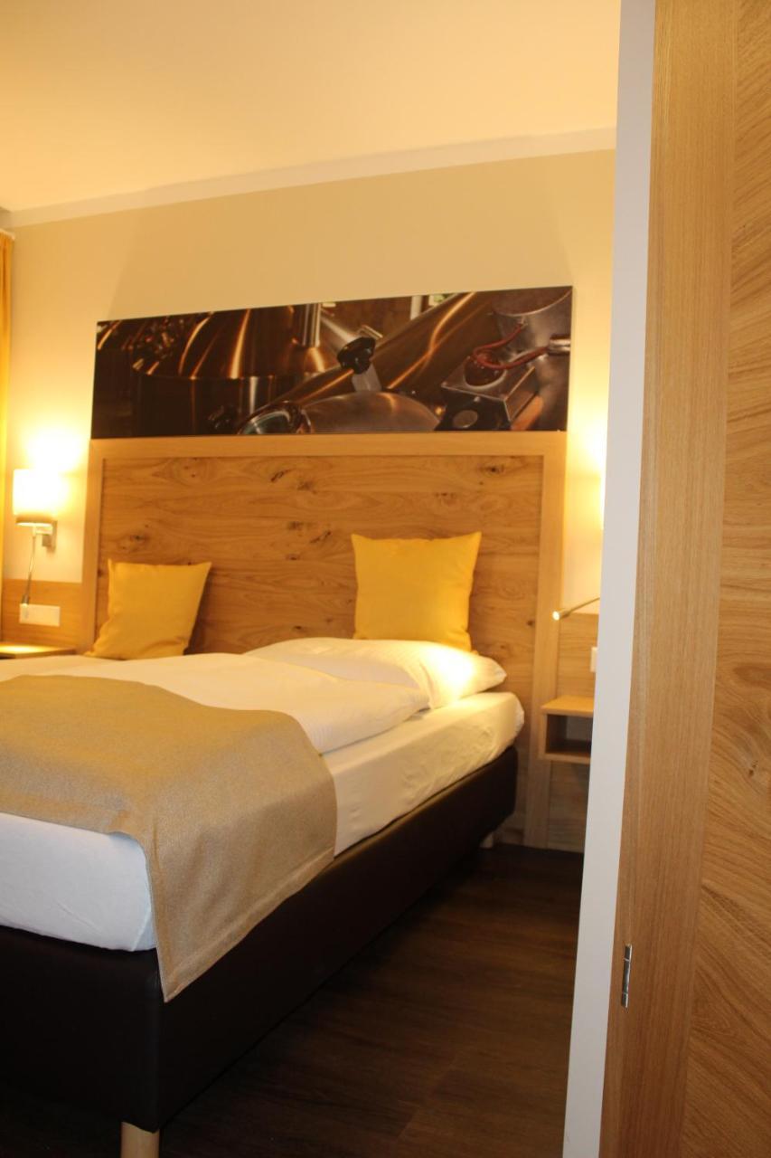 Hotel Brauereigasthof Amberger Kosching Esterno foto