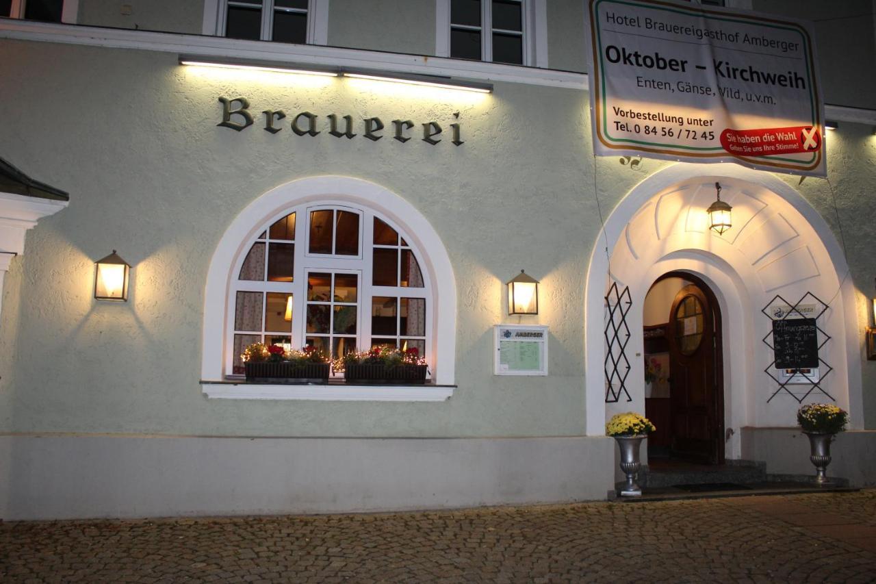Hotel Brauereigasthof Amberger Kosching Esterno foto